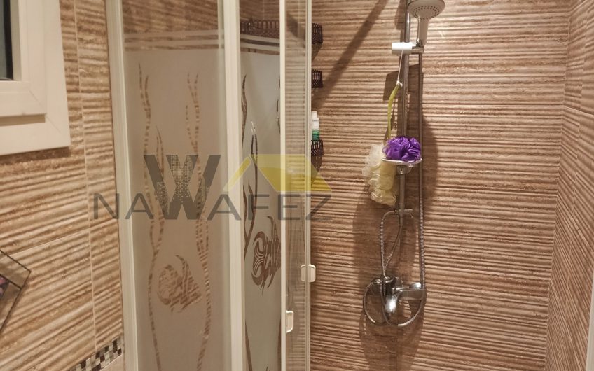 شقة للبيع 220 متر بموقع مميز بمدينة نصر شارع اتجاهين متفرع من احمد فخرى