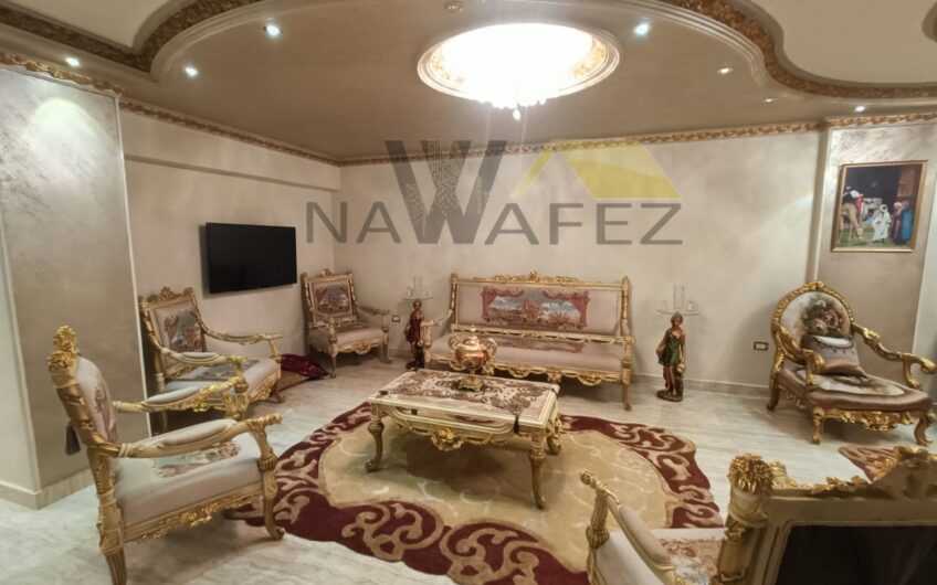 شقة للبيع فى مدينة نصر المربع الذهبى موازى مكرم عبيد عقد مسجل لها جراج والعمارة جديدة فيو حديقة